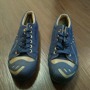 Men Athletic shoes